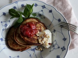 Havregrynspandekager med banan