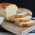 Hjemmebagt sødmælksfranskbrød