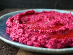 Hjemmelavet rødbedehummus