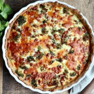Tærte med broccoli og bacon