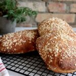 Koldhævede havrebrød