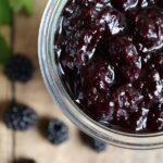 Brombærmarmelade med citronmelisse