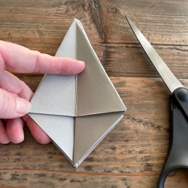 Origamijuletræ - step 8