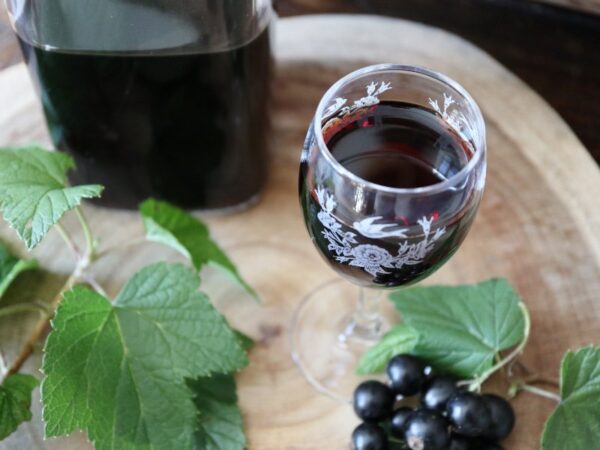 Creme de cassis – solbærlikør | Frahaventilmaven