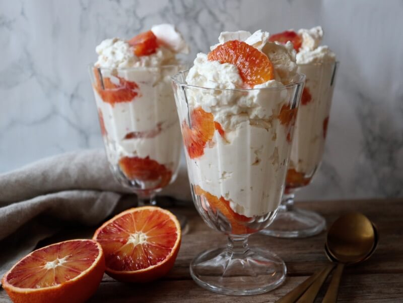 Blodappelsin Eton Mess