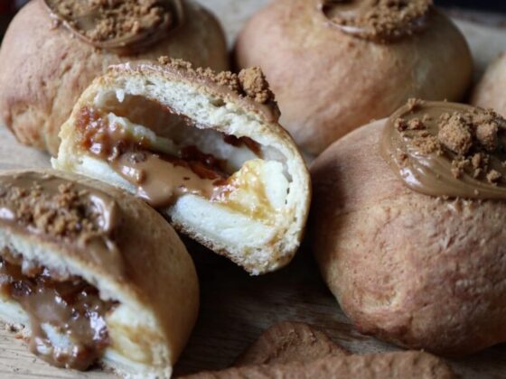 Fastelavnsboller med biscoff og creme