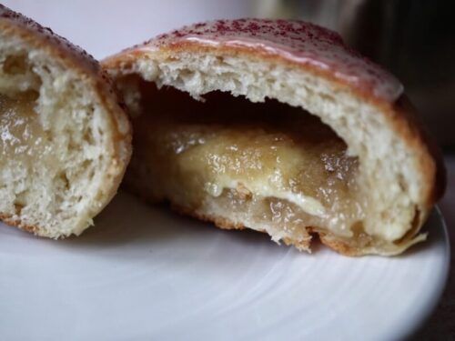 Fastelavnsboller med rabarber og hvid chokolade | Frahaventilmaven