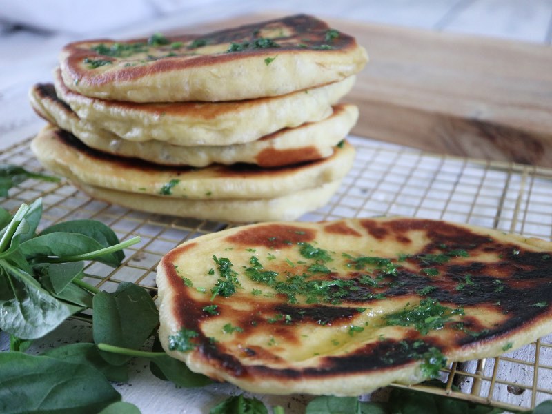 Pandebagte naanbrød